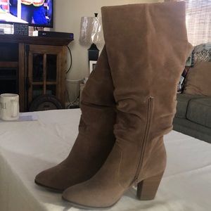Brown 9.5  3 inch heel
